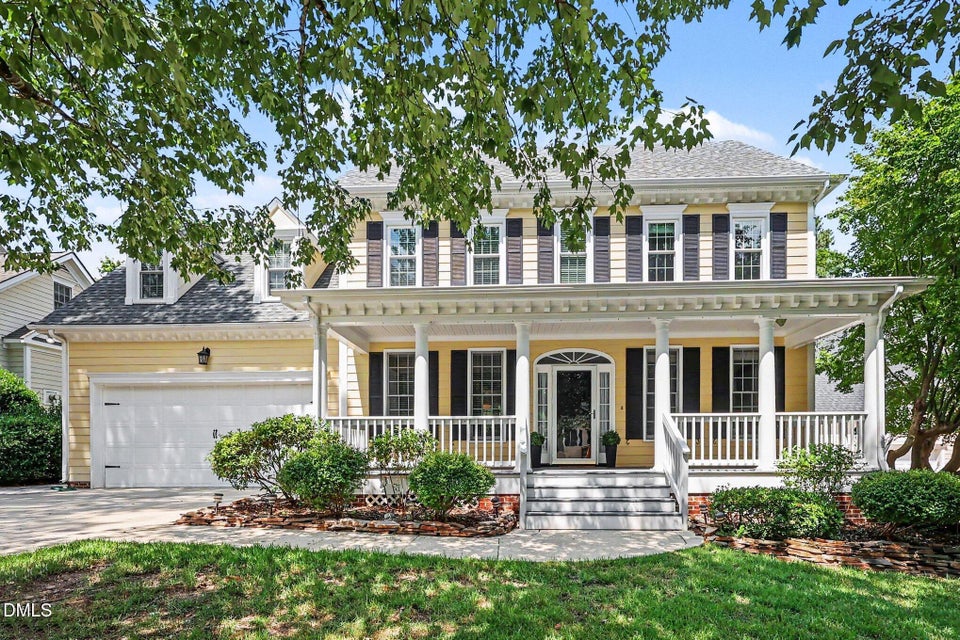 Photo of home at 102 Maple Crest Court